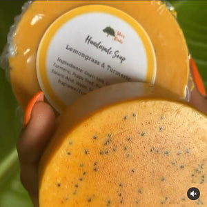 Lemongrass, Turmeric & Poppy seed