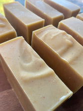 Load image into Gallery viewer, Face Bar - Turmeric, Tea Tree, &amp; Lemon)