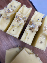 Load image into Gallery viewer, Lavender and Chamomile